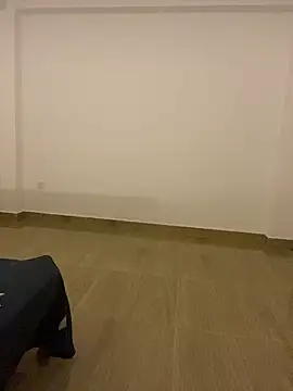 Snapshot of Monica__Bellucci__ chatting on 11/28/25, 01:47 Monica Bellucci online show from 11/28/25, 01:47