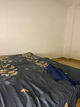 Snapshot of Monica__Bellucci__ chatting on 12/05/25, 01:20 Monica Bellucci online show from 12/05/25, 01:20