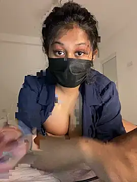 Monica  Bellucci   online show from 03/13/26, 04:57