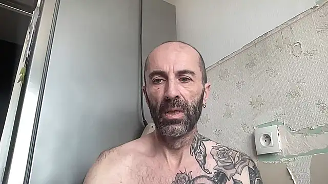 slave44nantes online show from 01/16/26, 01:48