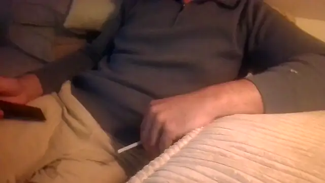 Alex the user online show from 10/05/25, 06:50