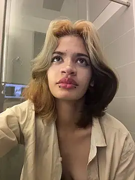 sukulaurens online show from 11/12/25, 04:07