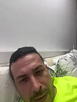 Snapshot of JX7NOVA chatting on 10/05/25, 10:51 JX7NOVA online show from 10/05/25, 10:51