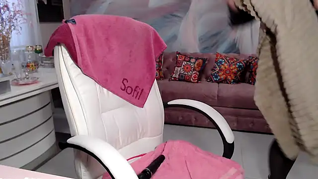 Arisa5000 online show from 11/08/25, 07:41