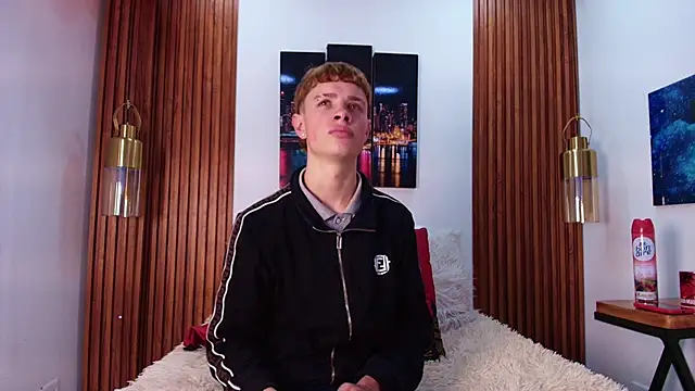 Snapshot of JackFrosst chatting on 11/18/25, 12:42 JackFrosst online show from 11/18/25, 12:42