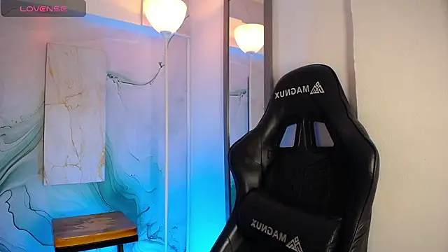 Snapshot of JackFrosst chatting on 03/24/26, 12:21 JackFrosst online show from 03/24/26, 12:21