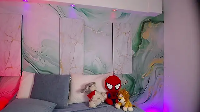 Snapshot of JackFrosst chatting on 04/14/26, 12:11 JackFrosst online show from 04/14/26, 12:11