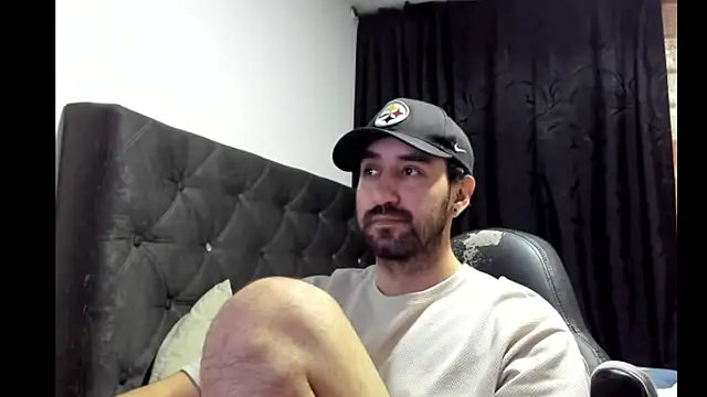 coolfriki online show from 10/31/25, 06:47