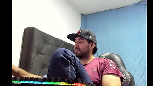 coolfriki online show from 01/12/26, 02:50