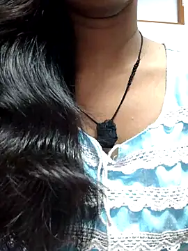 Snapshot of anjali2351 chatting on 05/08/26, 08:03 anjali2351 online show from 05/08/26, 08:03