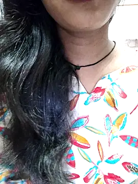Snapshot of anjali2351 chatting on 05/12/26, 11:18 anjali2351 online show from 05/12/26, 11:18