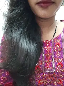 Snapshot of anjali2351 chatting on 06/28/26, 04:24 anjali2351 online show from 06/28/26, 04:24