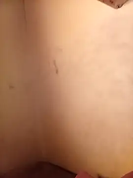 Snapshot of Cay3 chatting on 11/24/25, 01:11 Cay3 online show from 11/24/25, 01:11