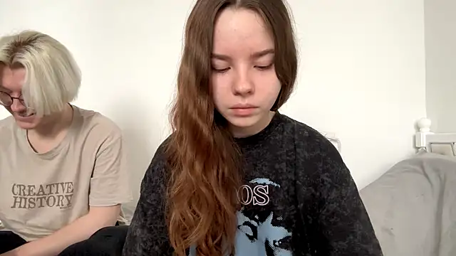 EhtelBiondi online show from 02/12/26, 08:20