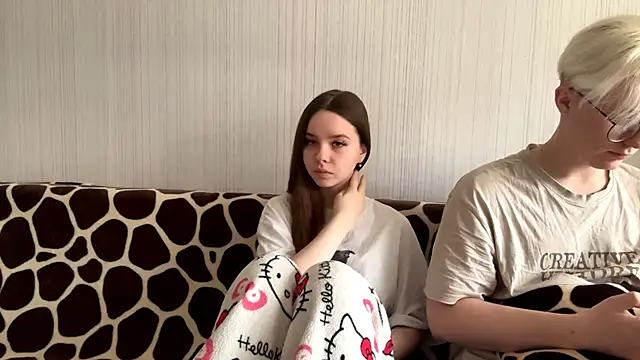 EhtelBiondi online show from 04/09/26, 07:47