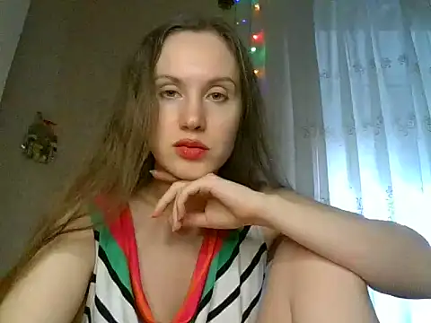 Lynirina online show from 04/18/26, 03:21