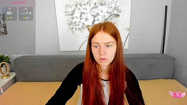 Evarey  online show from 11/22/25, 06:23