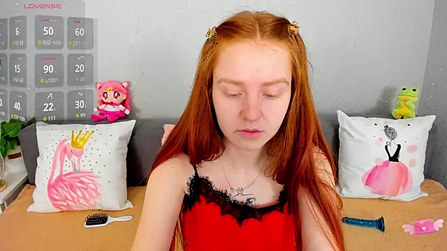 Evarey  online show from 12/21/25, 06:31