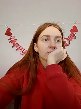 Evarey  online show from 02/06/26, 05:12