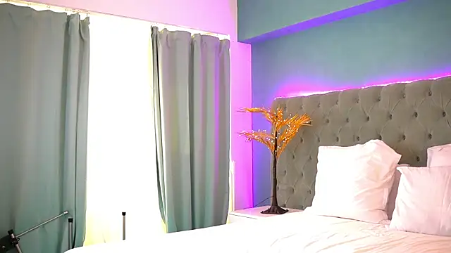 Snapshot of NatalieDelices chatting on 05/24/26, 04:56 NatalieDelices online show from 05/24/26, 04:56