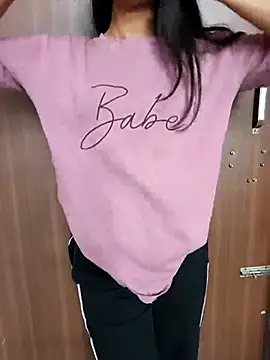 anshika0124 online show from 03/14/26, 05:57