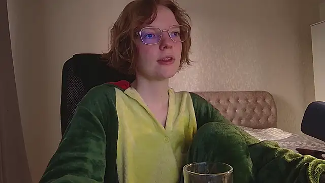 emymayy online show from 06/22/26, 03:25