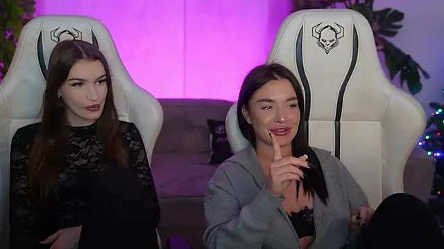 Jane Love054 online show from 12/17/25, 03:29