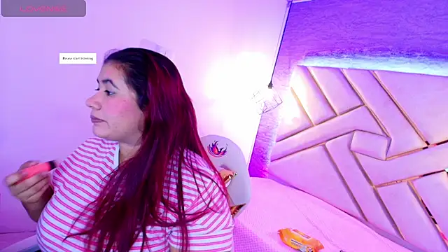 Addyy 02 online show from 10/15/25, 11:43