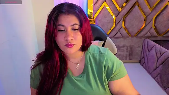 Addyy 02 online show from 11/28/25, 02:36