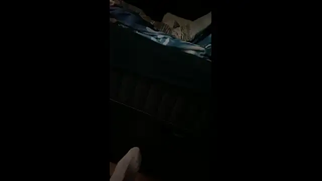 MolleDolle online show from 10/29/25, 01:52