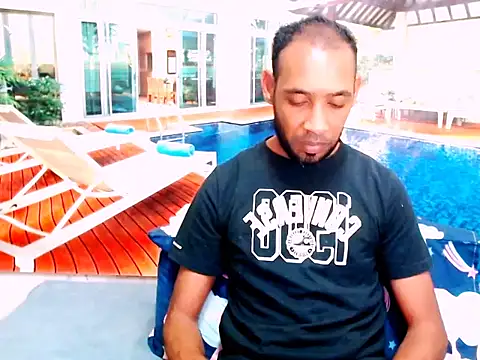 Snapshot of IndianMagicMike chatting on 10/21/25, 06:14 IndianMagicMike online show from 10/21/25, 06:14