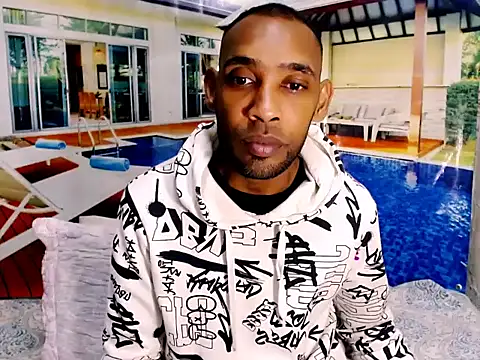 Snapshot of IndianMagicMike chatting on 11/24/25, 03:23 IndianMagicMike online show from 11/24/25, 03:23