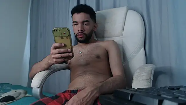 Snapshot of andresnoir_ chatting on 10/23/25, 02:38 andresnoir online show from 10/23/25, 02:38