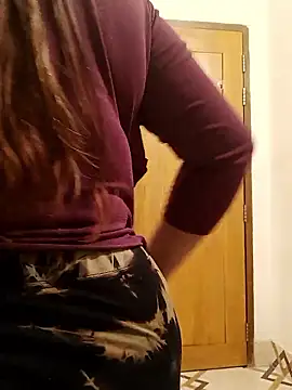 Beauty Queen Soniya online show from 01/10/26, 04:53