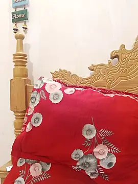 Beauty Queen Soniya online show from 01/12/26, 02:22