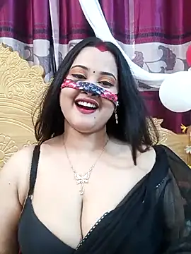 Beauty Queen Soniya online show from 02/19/26, 03:41