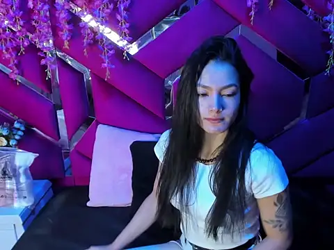 Gisell Squirt  online show from 11/11/25, 12:16