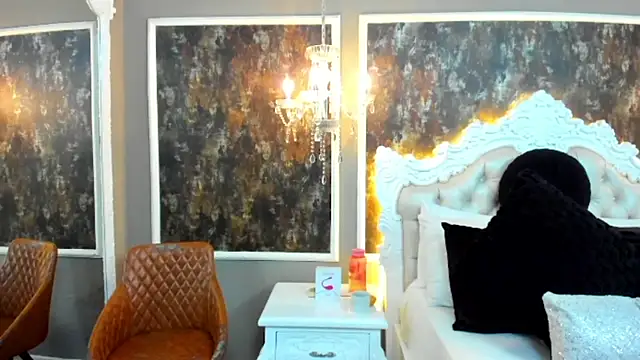 Snapshot of Gaby_Wett chatting on 11/04/25, 12:15 Gaby Wett online show from 11/04/25, 12:15