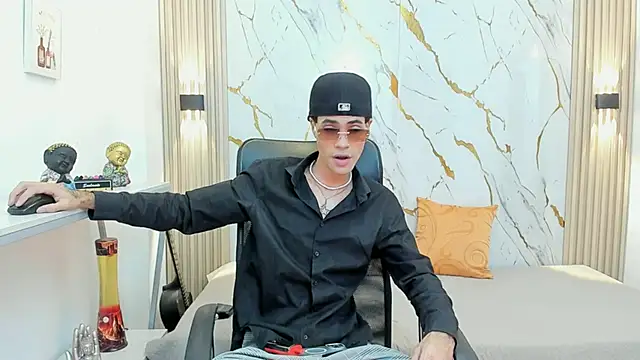 JacobBlackwell  online show from 01/10/26, 07:59