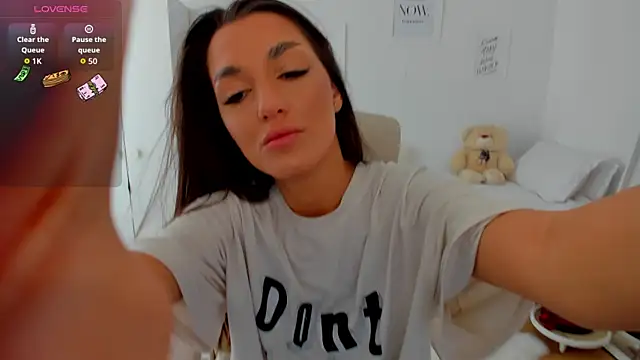 bubbledoll77 online show from 05/11/26, 07:25