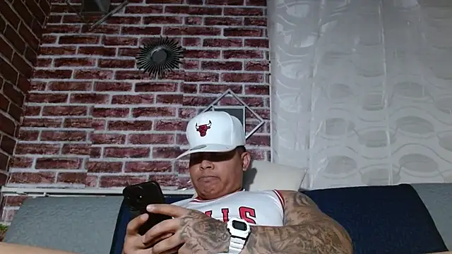 jordan bigcock  online show from 06/15/26, 03:42