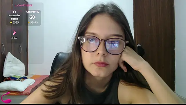 CarlaLorez online show from 06/21/26, 07:05