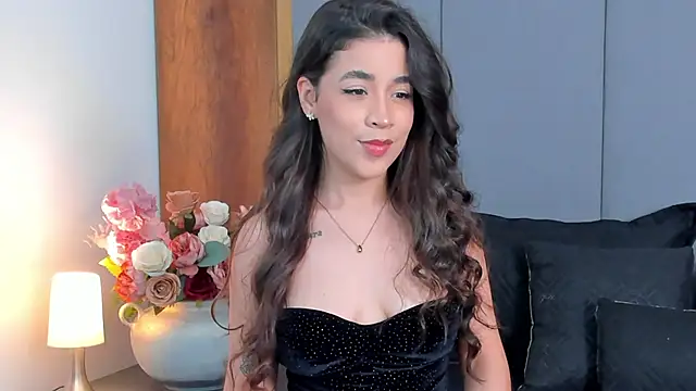 Snapshot of AryBlair chatting on 10/11/25, 12:43 AryBlair online show from 10/11/25, 12:43