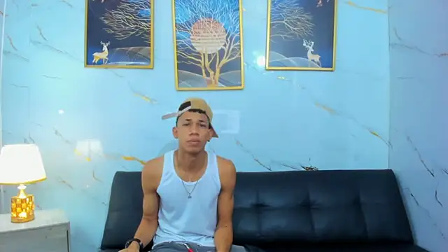 Little nicoll online show from 04/07/26, 12:33