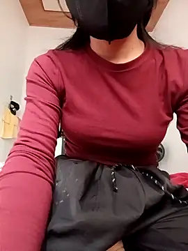 Snapshot of Sexynice_baby chatting on 11/06/25, 02:45 Sexynice baby online show from 11/06/25, 02:45