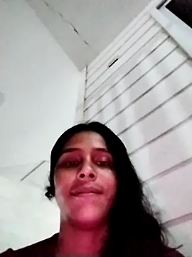 Snapshot of Emily_playboy1 chatting on 11/07/25, 04:34 Emily playboy1 online show from 11/07/25, 04:34