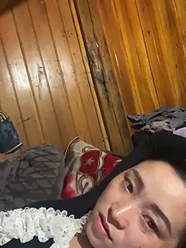 miemie-xx online show from 12/05/25, 01:42