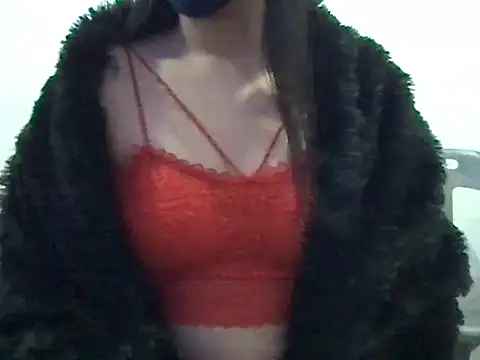 Snapshot of Spicy_Baby69 chatting on 11/11/25, 04:07 Spicy Baby69 online show from 11/11/25, 04:07