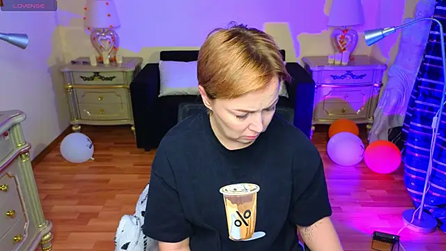 Viola Rayden online show from 11/16/25, 06:19