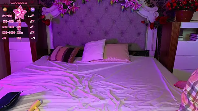 Viola Rayden online show from 11/26/25, 11:22